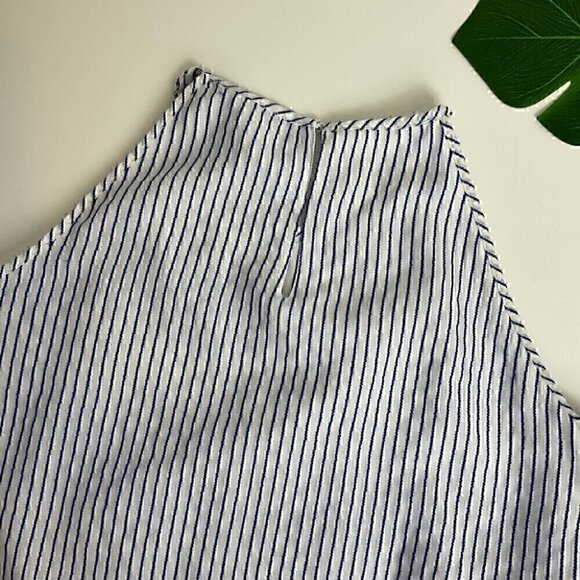 Zara Basic Medium Pin Stripe  Crop Top - Picture 8 of 8